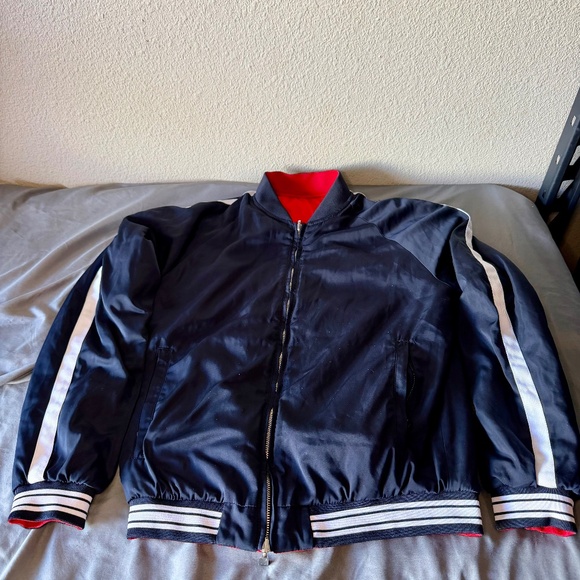 Men’s Jacket - Picture 2 of 5
